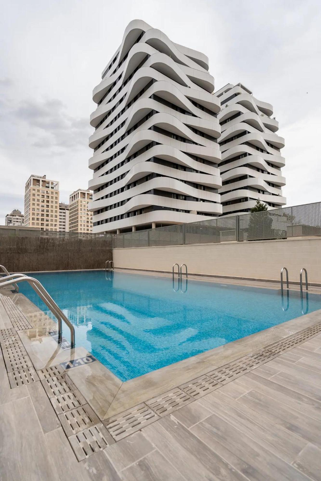 Werentvlc - Espectacular Duplex Terraza Y Piscina Apartment Валенсия Екстериор снимка